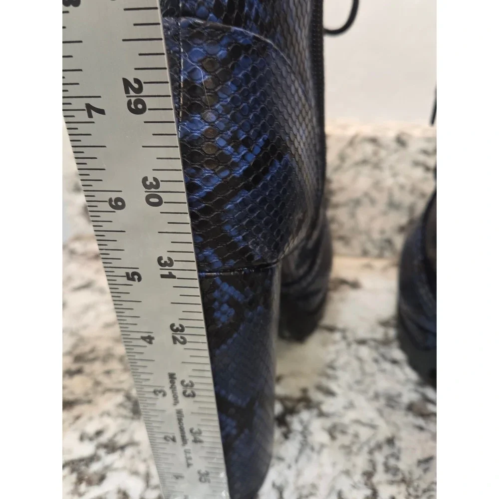 Vintage Blue Snakeskin Platform Ankle Boots Lace Up Block Heel Lug Sole Size 10